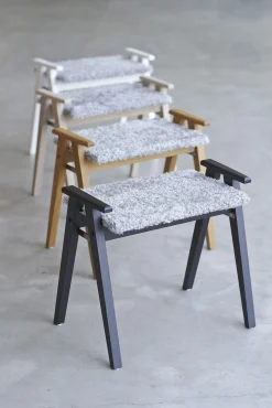 ALME Pall Vitoljad ek / Fårskinnslook ljusgrå