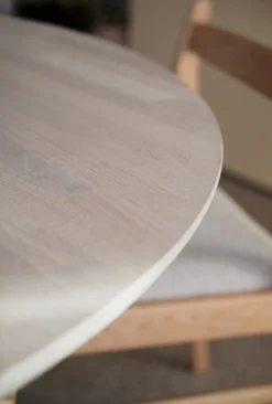 CLAPPERTON Matbord runt Ø140 vitpigmenterad ek
