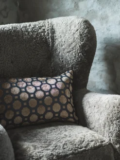 DOUGLAS Kuddfodral brun/svart 40x60cm 100% polyester 30 grader
