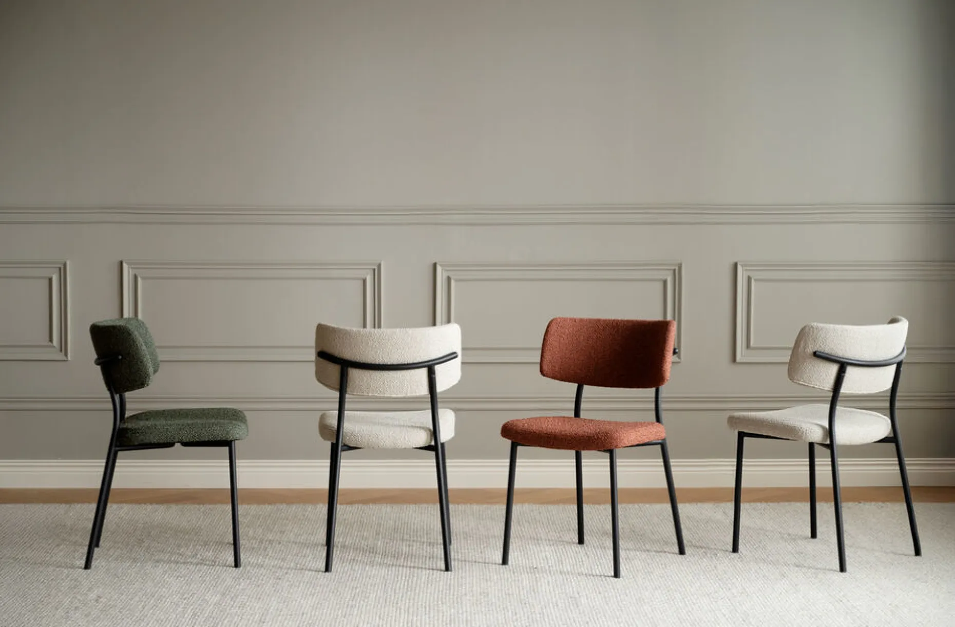 HERBSTER Stol beige tyg/svarta metallben