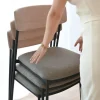 MAYMONT karmstol ekrygg/mörkbeige tyg/svart metall stapelbar
