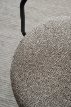 MERRICK Karmstol mörkbeige tyg/svart metall snurr