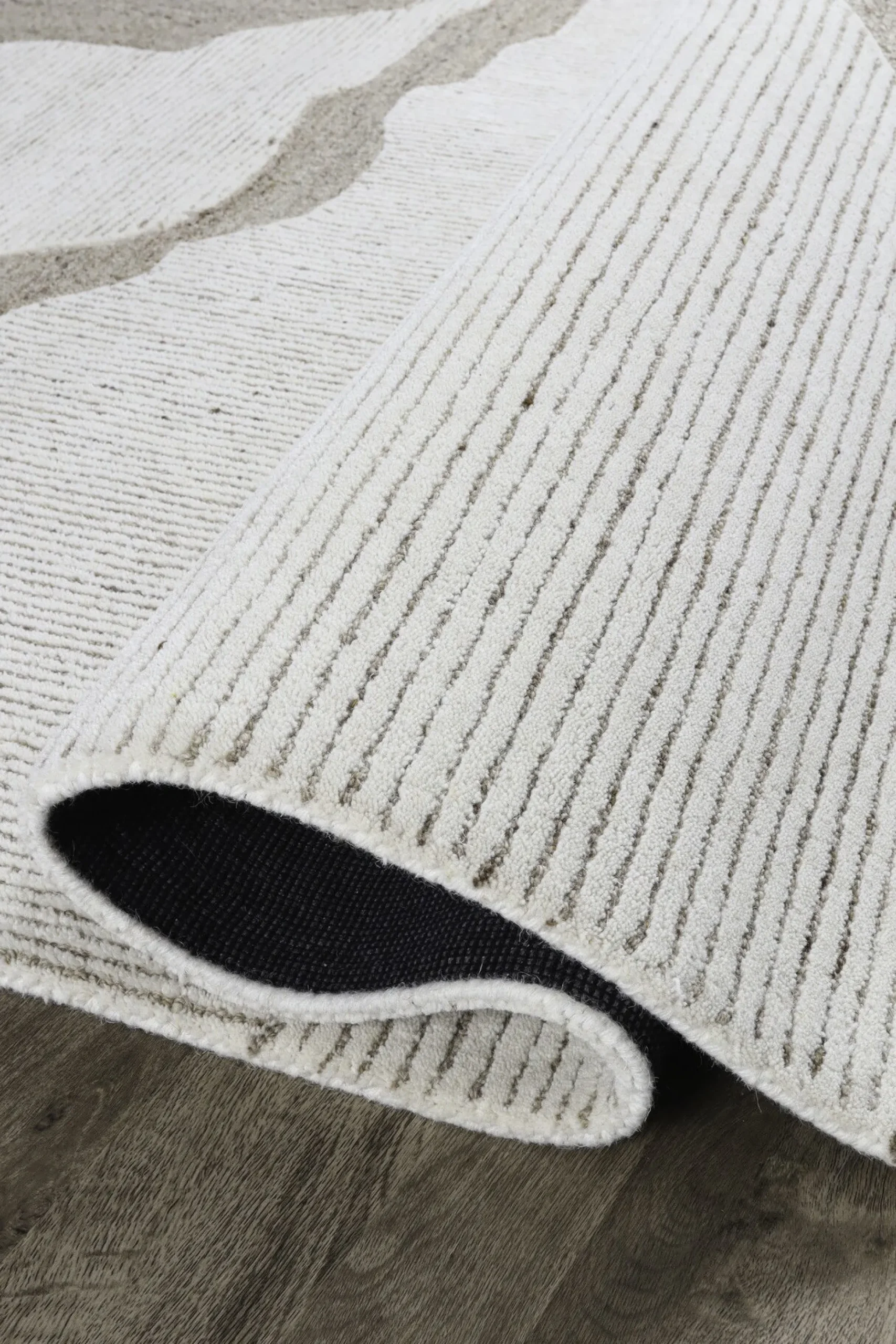 MILLER Handvävd matta sand 200/290