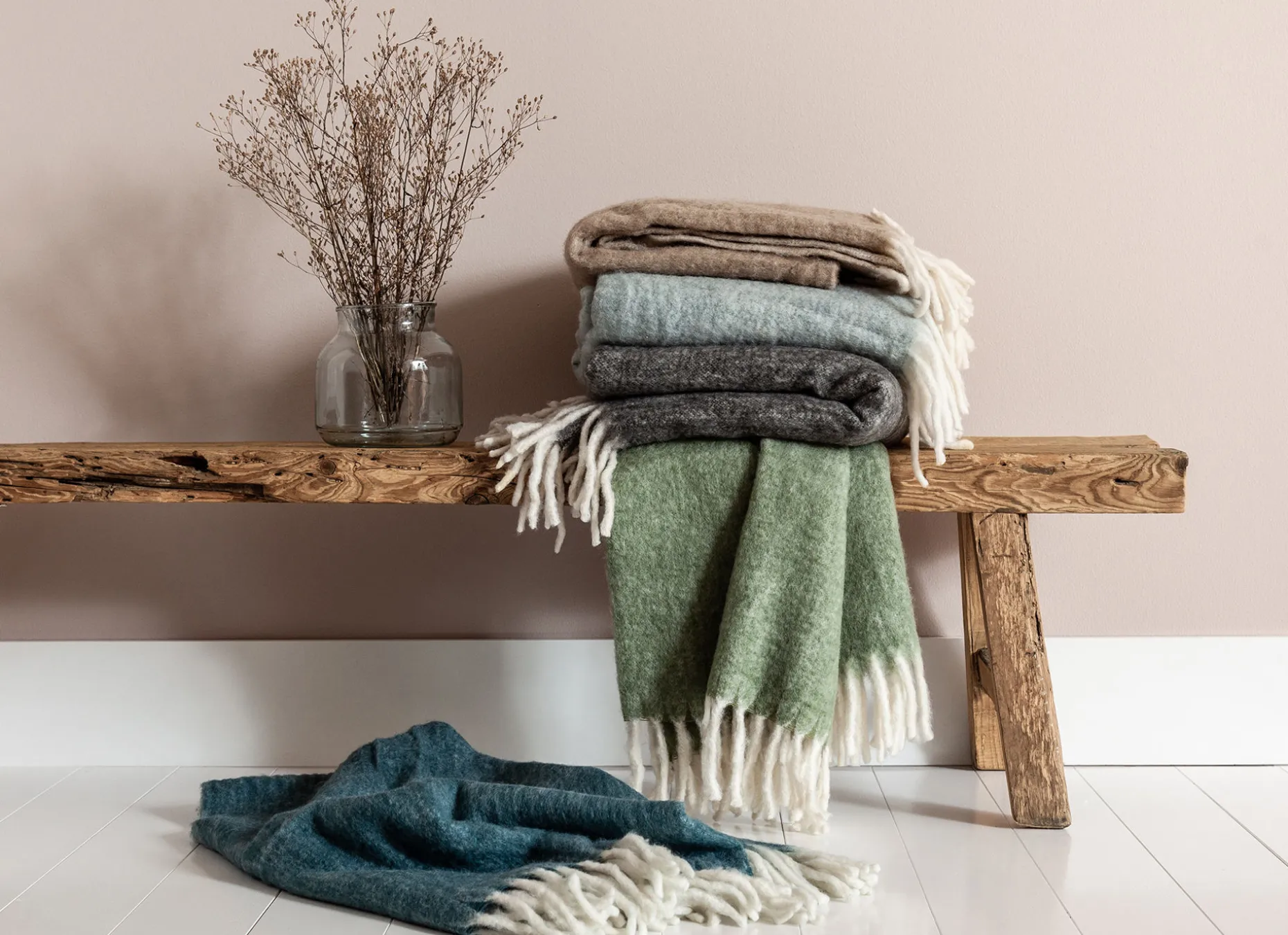 MORGAN pläd beige 59% Ull 26% Akryl, 15% nylon 170x130 cm