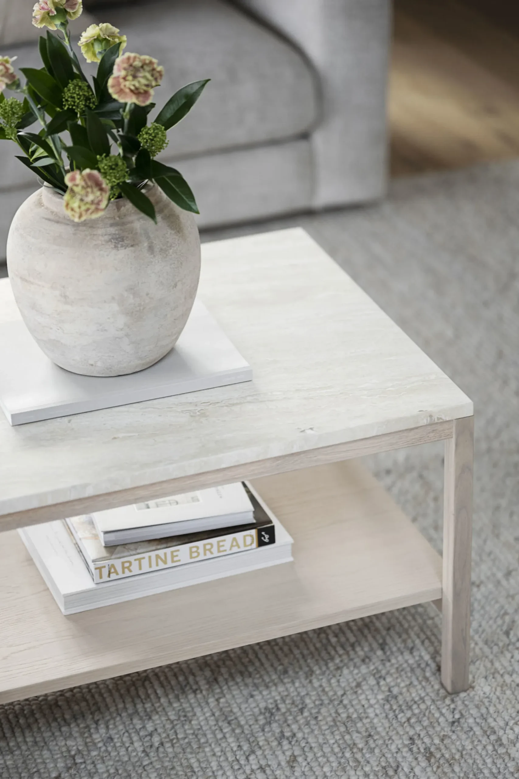 ORWEL Soffbord 140xH60 beige travertin/vitpigmenterad ek