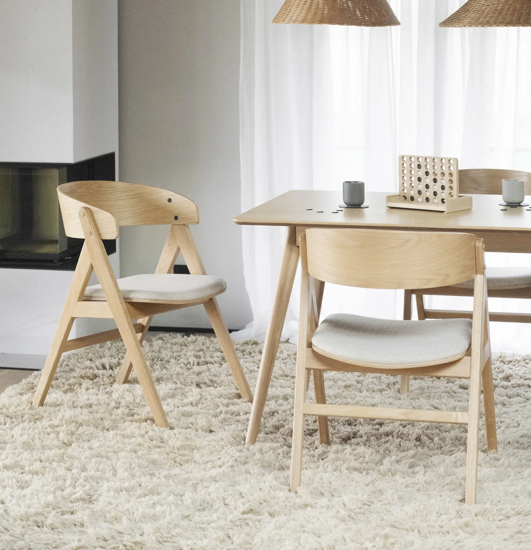WATERTON Karmstol ek/beige tyg