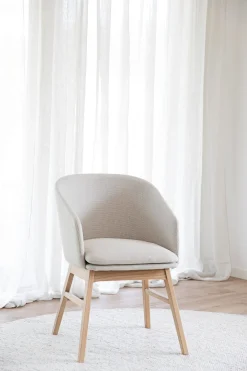 WINDHAM karmstol beige tyg/ekben